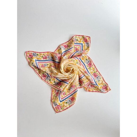 Vintage OSCAR DE LA RENTA Yellow Floral Washed Silk 25" x 25" Square Scarf - Picture 1 of 16